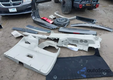 2016 Dodge Grand Caravan Sxt from USA, damaged, VIN 2C7WDGCG2GR365900